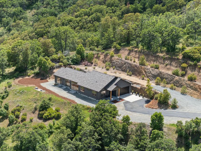 3060 Ashland Mine Rd Ashland, OR 97520