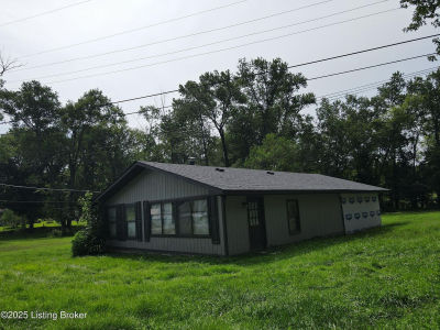 6320 Jefferson St Westport, KY 40077