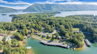 300 Mill Lake Rd Huddleston, VA 24104