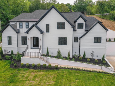 3004 Strickland Dr Nashville, TN 37221