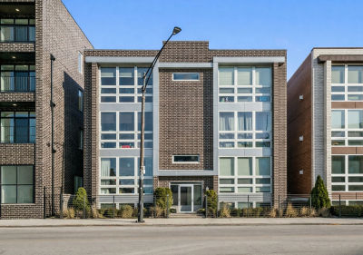 3215 N Elston Ave APT 1N Chicago, IL 60618