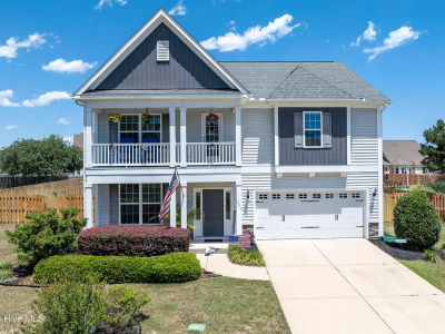 205 River Oats Ct Holly Ridge, NC 28445