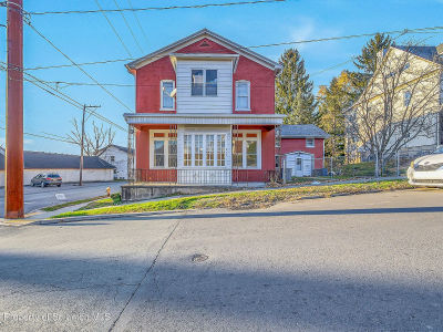 714 Smith & Mill St Scranton, PA 18512