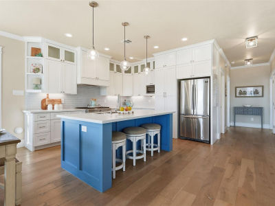 4027 Silver Reef Galveston, TX 77554