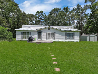 375 County Road 3892 E Cleveland, TX 77328