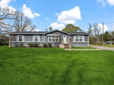 1602 County Road 301 N Dayton, TX 77535