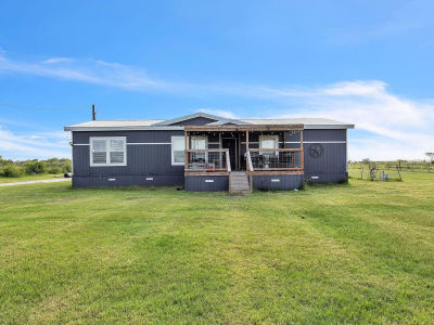 248 County Road 477 Palacios, TX 77465