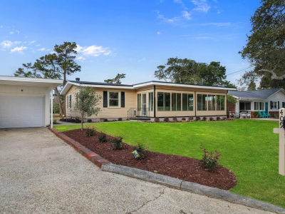 409 14th Ave S North Myrtle Beach, SC 29582