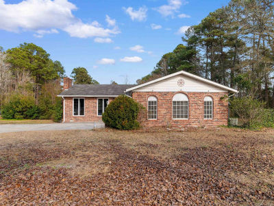 404 Davenport Rd Mullins, SC 29574