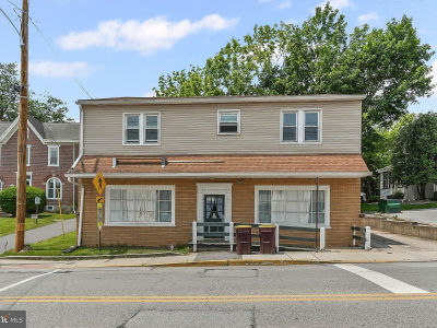 8 Prospect Ave West Grove, PA 19390