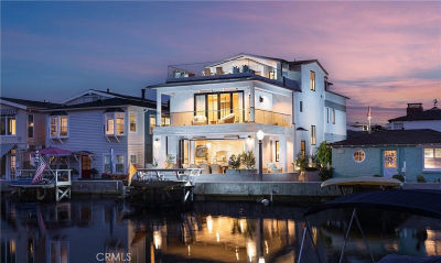 308 Grand Canal Newport Beach, CA 92662