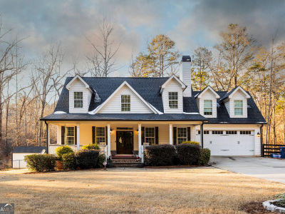 247 Shadyfield Ln Bishop, GA 30621