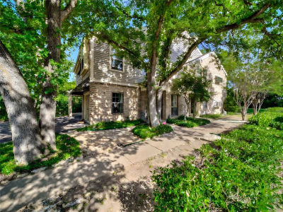 4514 Forestgate Cir Arlington, TX 76017