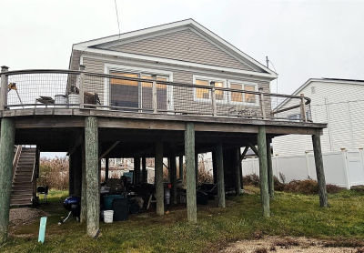 88 Bayview Ave W Lindenhurst, NY 11757