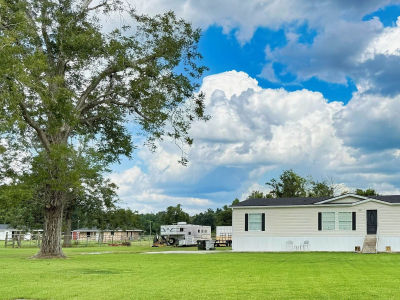 4421 Bayouside Dr Chauvin, LA 70344