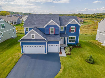 1214 Buckeye Cir Crystal Lake, IL 60012