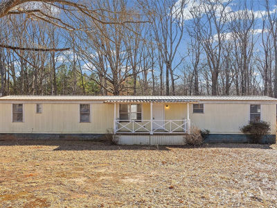 777 Pollys Cir York, SC 29745