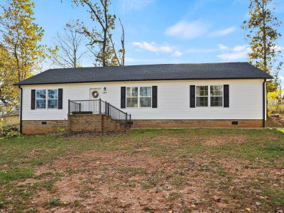 109 Gail Ave Pickens, SC 29671