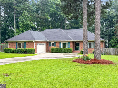 7972 Woods Ln Jonesboro, GA 30236