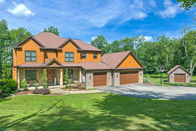 133 Hay Ln Murrysville, PA 15668