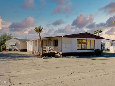 394 N Central Blvd Quartzsite, AZ 85346