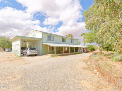 25388 Pendleton Way Bouse, AZ 85325