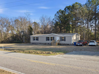 5772 Valley Forge Rd Aynor, SC 29511