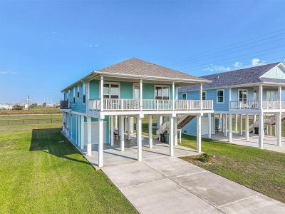 4133 4th St Galveston, TX 77554