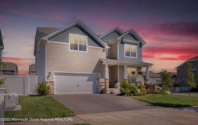 86 Ashburn Avenue, Manahawkin, NJ, USA