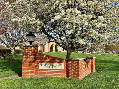 20 Cambridge Mattoon, IL 61938