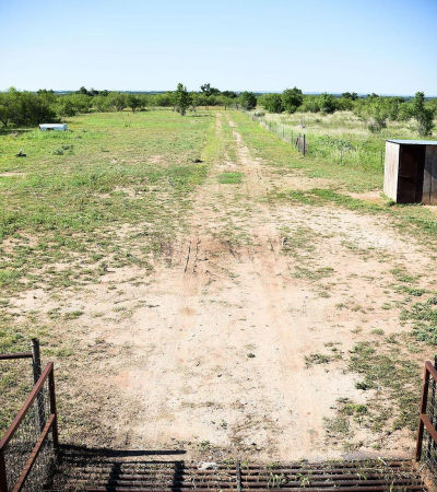 13925 County Road U Hedley, TX 79237