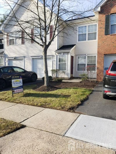 58 Windsong Cir East Brunswick, NJ 08816