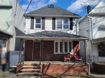 39 W 40th St Bayonne, NJ 07002