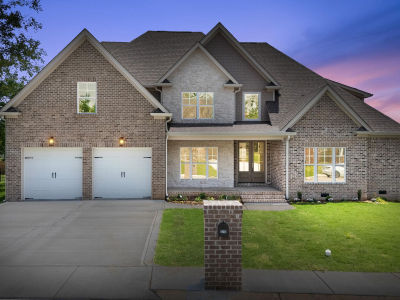 2212 Peterson Dr Chattanooga, TN 37421