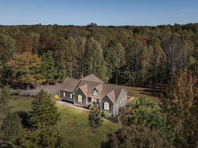 16725 Bald Eagle Dr King George, VA 22485