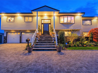 3520 Anchor Pl Oceanside, NY 11572