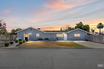 10429 Enger St Bakersfield, CA 93312