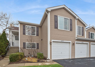 1975 Windsong Dr Schaumburg, IL 60194