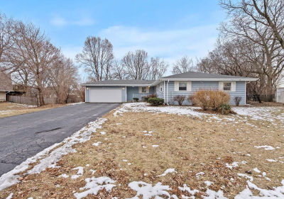 24353 S Valley Dr Channahon, IL 60410