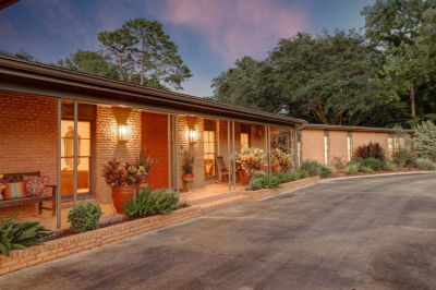 665 East Main Street, New Iberia, LA, USA