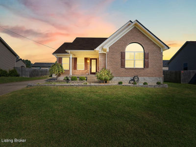 392 Gentry Ln Mount Washington, KY 40047