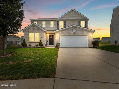 6783 Brittany Oak Dr Louisville, KY 40229