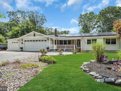 110 4th Ave Tuckerton, NJ 08087