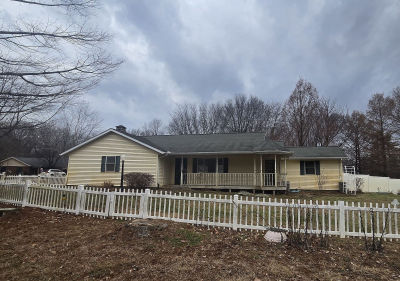 1115 S Clapper Ct Mahomet, IL 61853