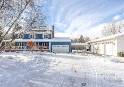 25900 N Saint Marys Rd Mettawa, IL 60048