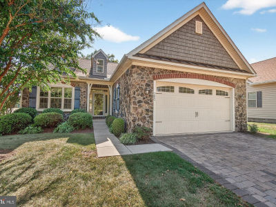 202 Savannah Dr Gettysburg, PA 17325