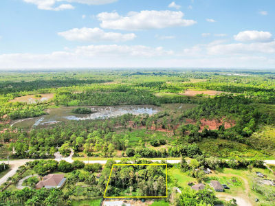 40th St N West Palm Beach, FL 33411