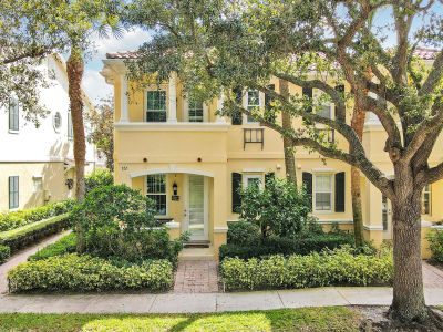 151 Rivinia Dr Jupiter, FL 33458