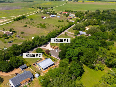 326 Red Bird Ln Kingsbury, TX 78638