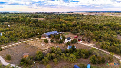 1501 Boggy Creek Rd Lockhart, TX 78644